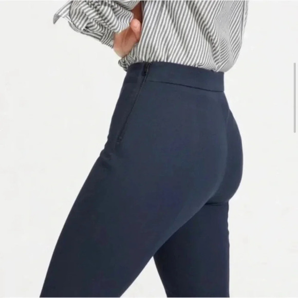 Everlane Navy Blue High Waisted Side Zip Stretchy Cotton Crop Pants Size 6 - Picture 4 of 11